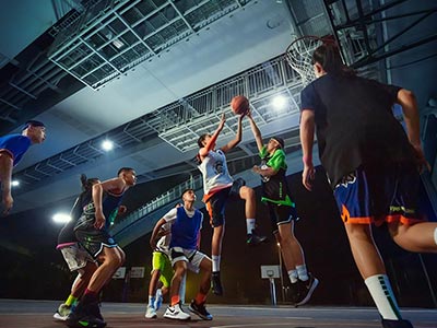 nba雷霆vs勇士4